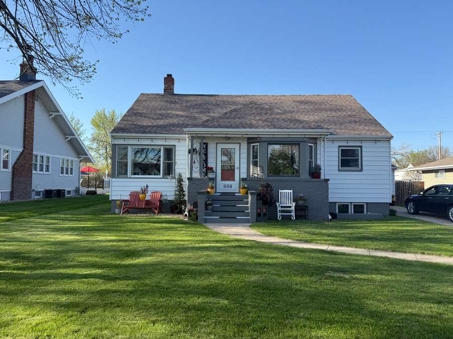 808 E Douglas Street, ONeill, NE 68763